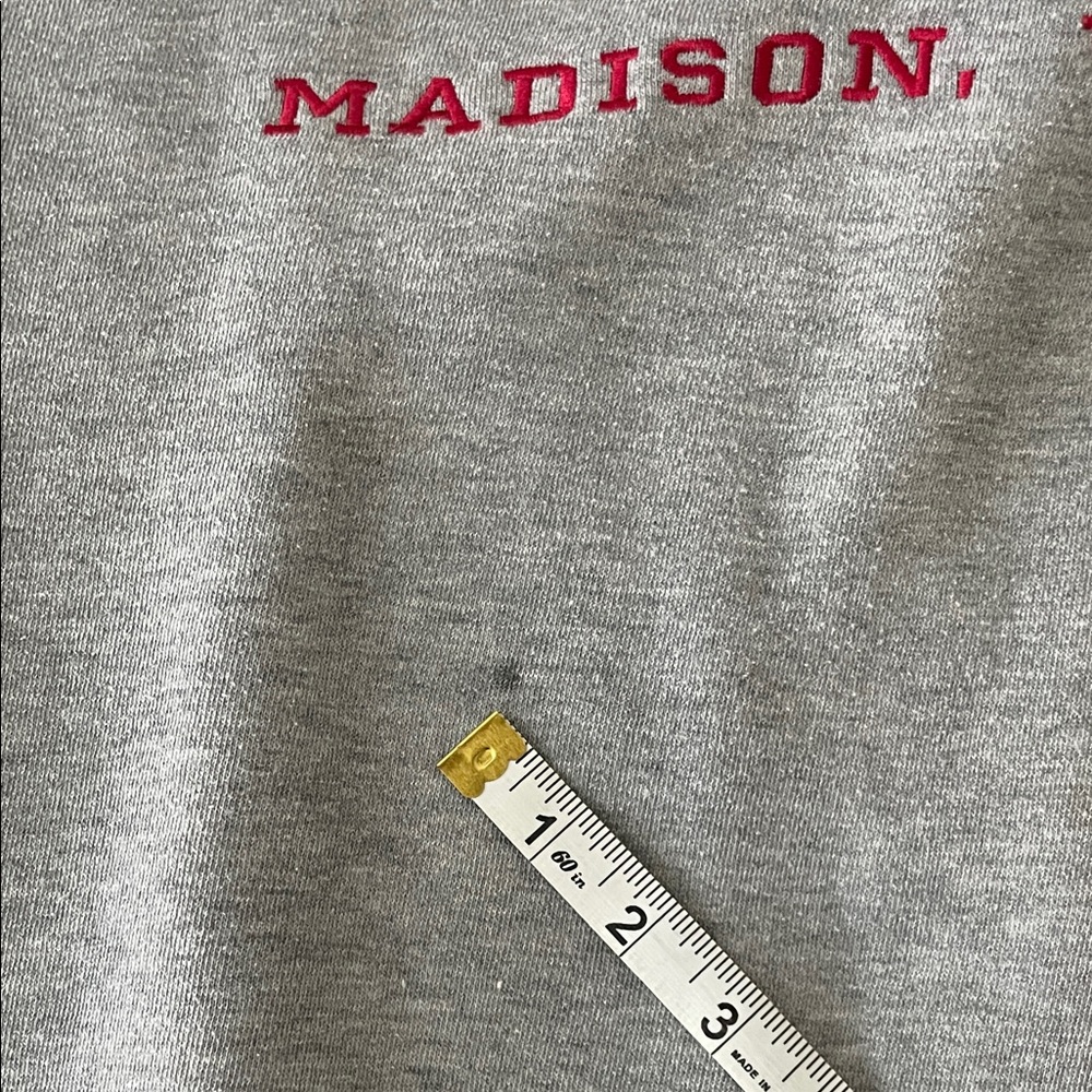 Wisconsin Badgers vintage Gray Sweatshirt - Picture 4 of 5